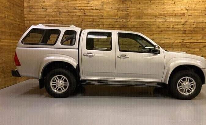 Isuzu KB300-D Teq