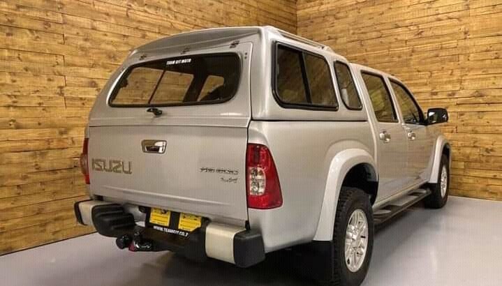 Isuzu KB300-D Teq