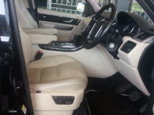 RANGE ROVER V8 AUTO