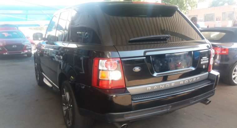 RANGE ROVER V8 AUTO