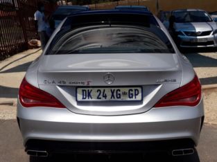 2015 Auto Mercedes Benz CLA 45
