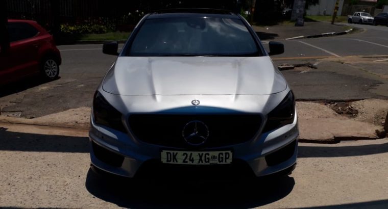 2015 Auto Mercedes Benz CLA 45