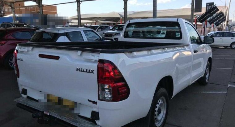 TOYOTA HILUX 2.0 VVT -I