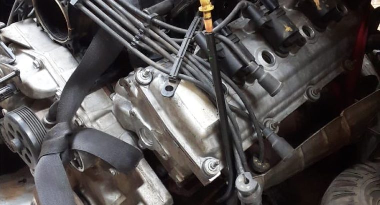 JEEP/GRAND CHEROKEE/5.7 WK1/PETROL/ENGINE/FOR SALE/USA PARTS