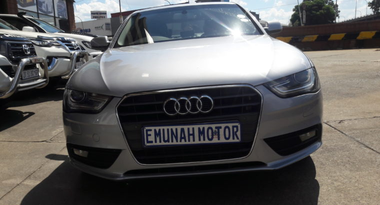 AUDIA3 2015