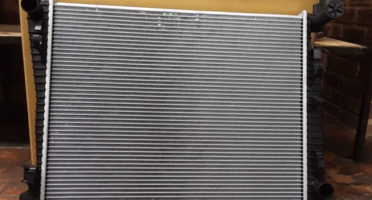 JEEP/ GRAND CHEROKEE/ 3.6/ RADIATOR/ FOR SALE