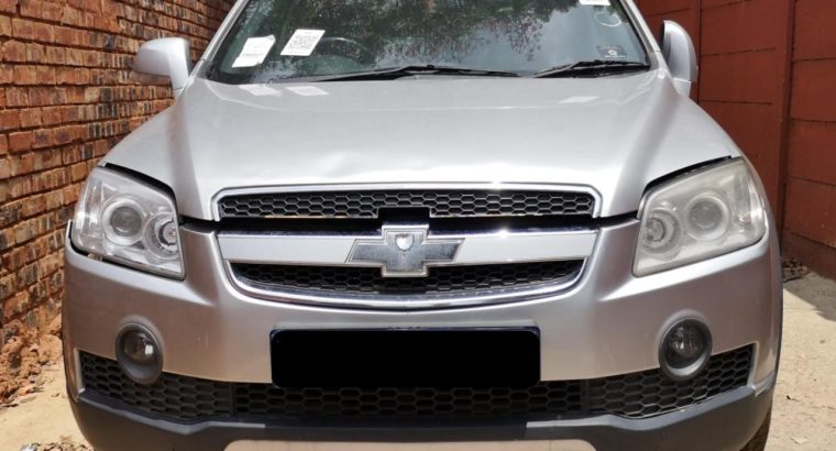CHEV CAPTIVA STRIPPING FOR SPARES