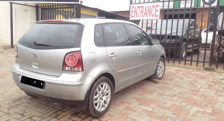 POLO BUJWA 1.4 BAH HATCH/STRIPPING FOR SPARES/USED PARTS/