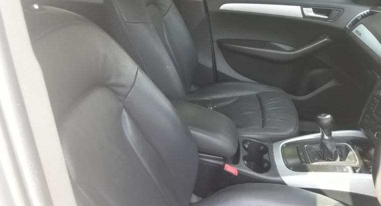 Audi Q5 2.0 D