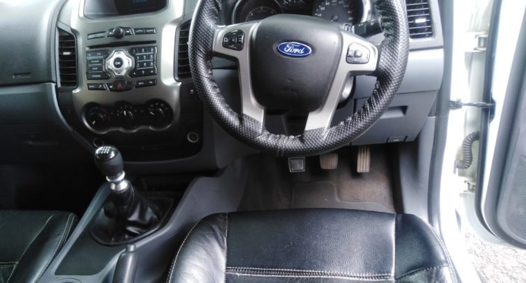 Ford Ranger 2.2 xls 2015