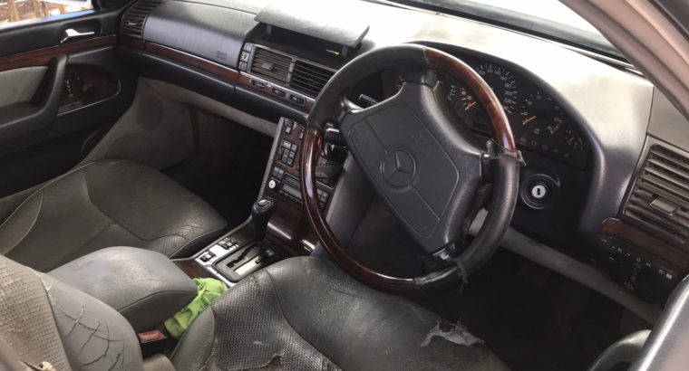 Mercedes-Benz W140 S500 Bulletproof Glass Stripping for Spares