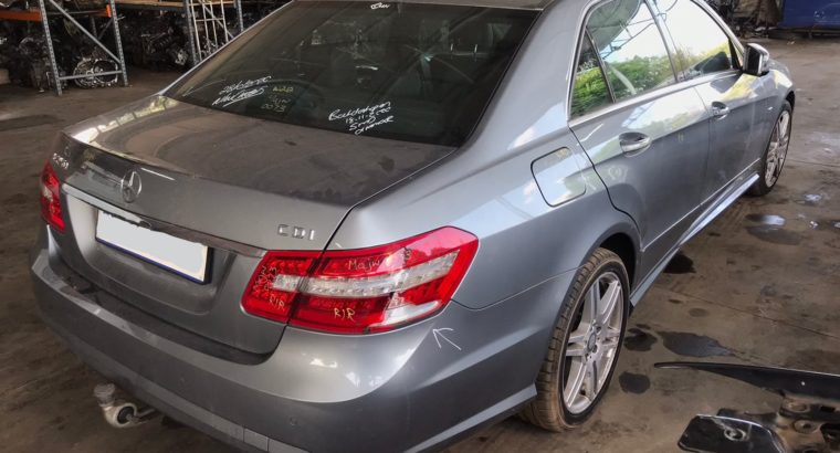 Mercedes-Benz W212 E250 Blue Efficiency CDI Stripping for Spares