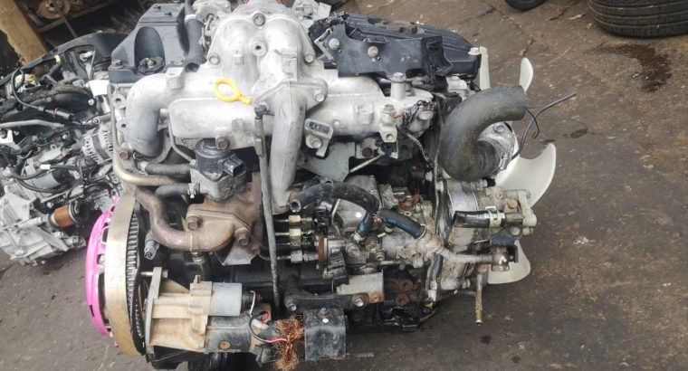 NISSAN HARDBODY SINGLE CAP ZD30 ENGINE FOR SALE
