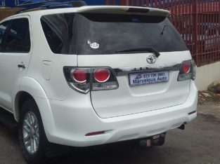 2015 Auto Toyota Fortuner 3.0 D4D