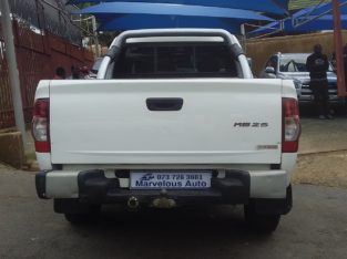 2011 Isuzu Kb250