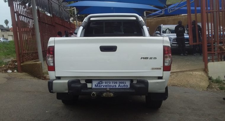 2011 Isuzu Kb250