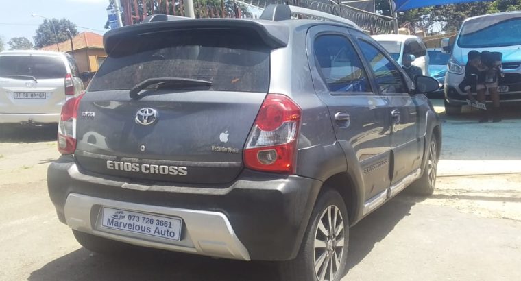 2015 Toyota Etios Cross 1.5 Sx