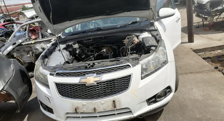 CHEV CRUZE 2013 F18D4 STRIPPING FOR SPARES