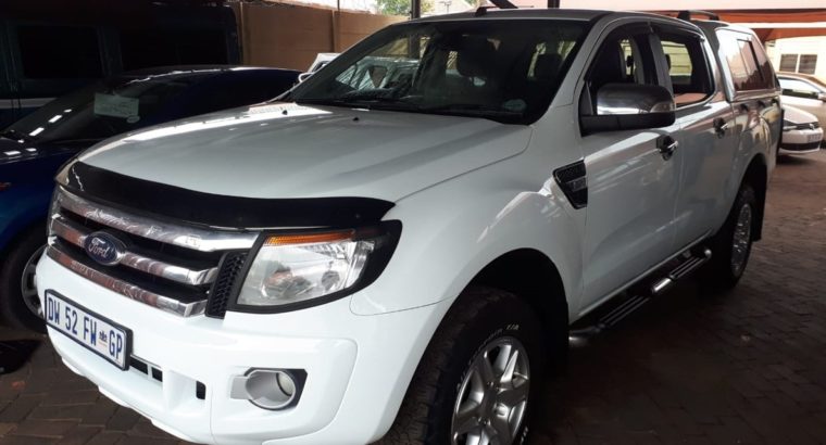 Ford – Ranger V 3.2 TDCi XLT Double Cab 4X4 Auto