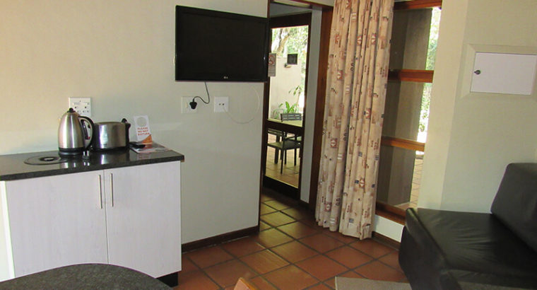 1 WEEK HOLIDAY OPPERTUNITY AT SUDWALA LODGES!!