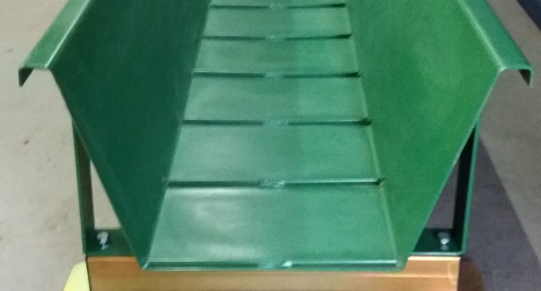 Cattle scale with platform