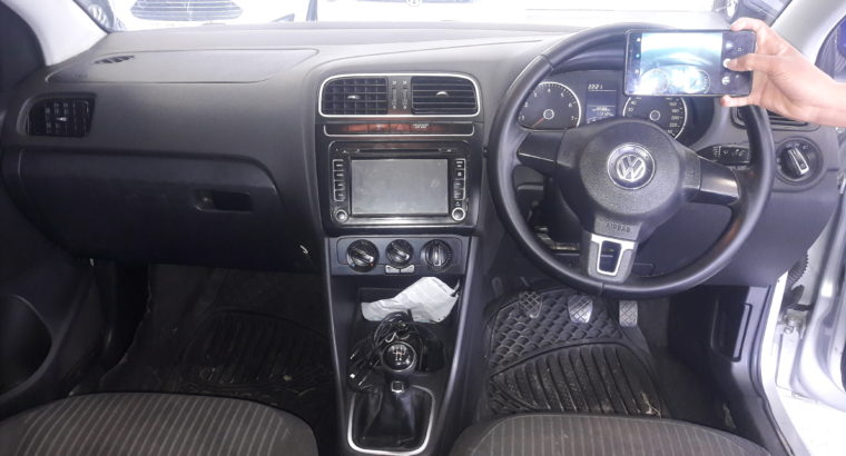 VW POLO6 2014