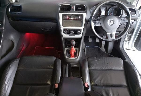 Volkswagen Golf Vi 1.4 Tsi Comfortline