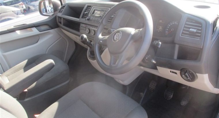 Volkswagen (VW) – Kombi T6 2.0 TDi (75kW) LWB Trendline