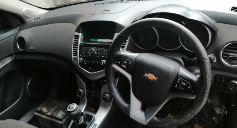CHEV CRUZE 1.6 2015 USED SPARES FOR SALE