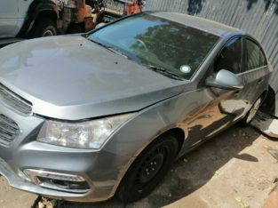 CRUZE 1.6 2015 USED SPARES FOR SALE