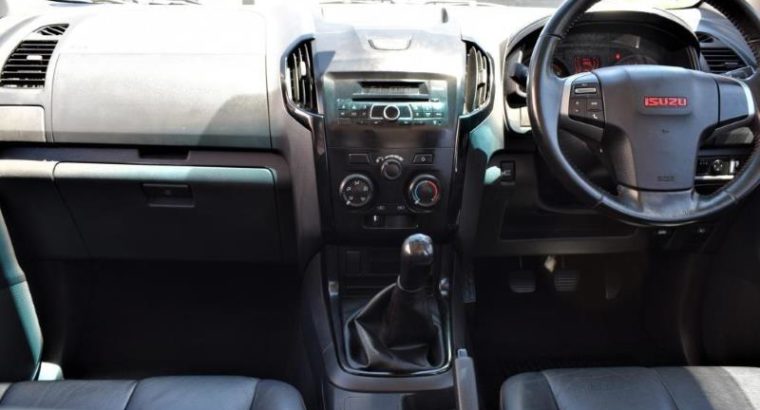 Isuzu KB300-D Teq