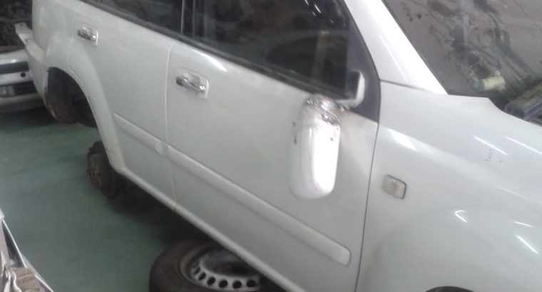 NISSAN X-TRAIL 2.2 STRIPPING FOR SPARES