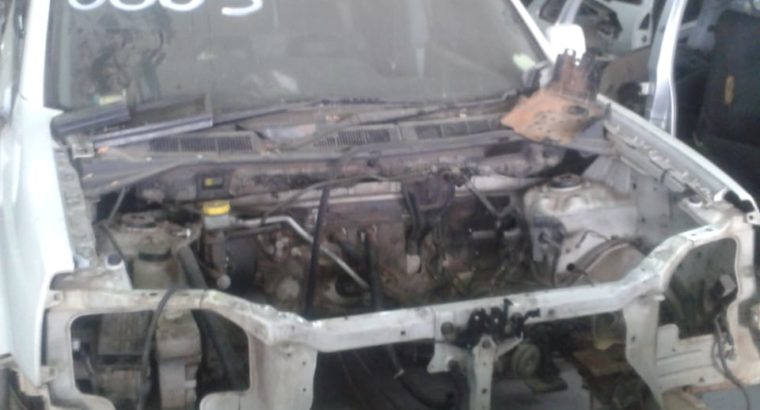 NISSAN X-TRAIL 2.2 STRIPPING FOR SPARES