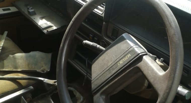 TOYOTA CRESSIDA GLI.6 STRIPPING FOR SPARES