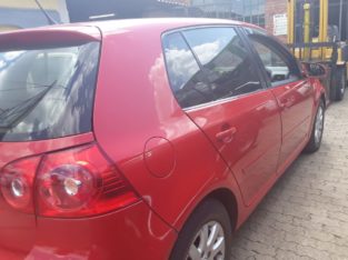 Golf 5 2.0 for sale
