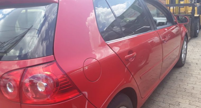 Golf 5 2.0 for sale