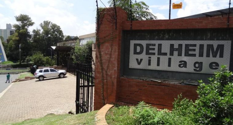 OPTIONS available! 2 Bedroom flat to rent alone or share