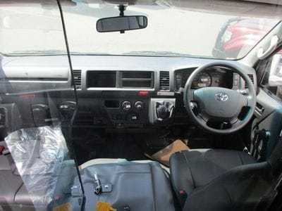 Toyota Quantam