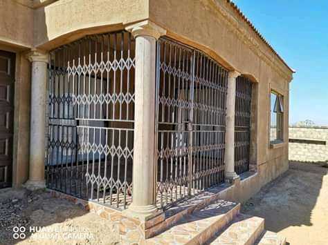 burglars and gates