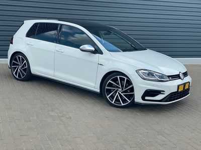 Volkswagen golf R