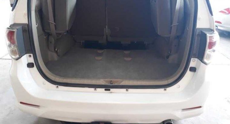 2012 TOYOTA FORTUNER 2.5D-4D