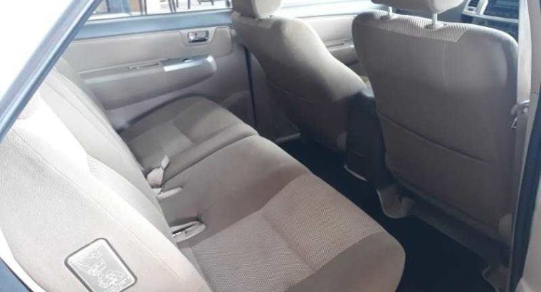 2012 TOYOTA FORTUNER 2.5D-4D