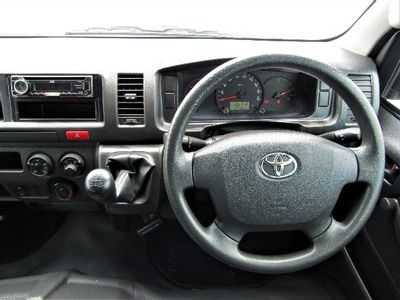 2019 TOYOTA QUANTUM 2.5D-4D SESFIKILE