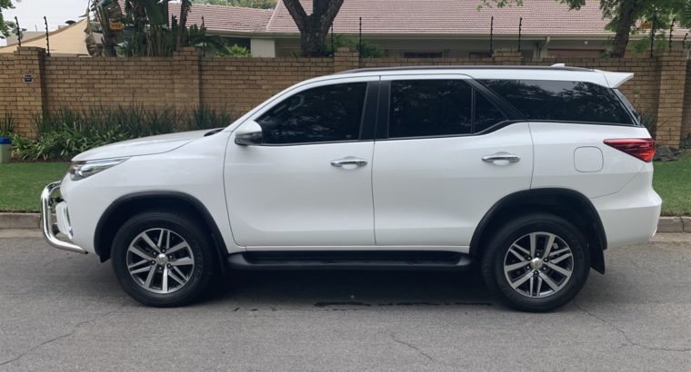 Toyota – Fortuner IV 2.8 GD-6 Raised Body Auto