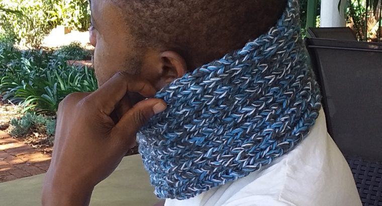 Krushed ‘Nits Infinity Scarves