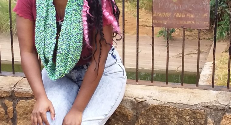 Krushed ‘Nits Infinity Scarves