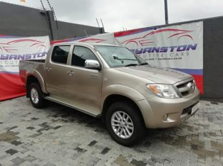 2007 Toyota Hilux 4.0 V6 D/cab 4X4 Raider At