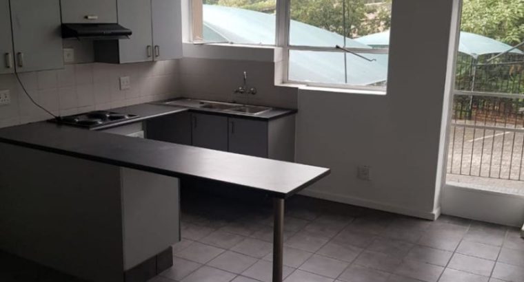 OPTIONS available! 2 Bedroom flat to rent alone or share