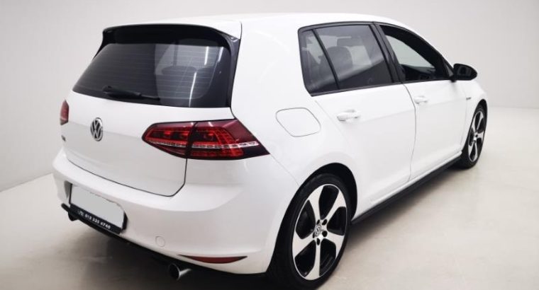 Volkswagen Golf GTi Auto