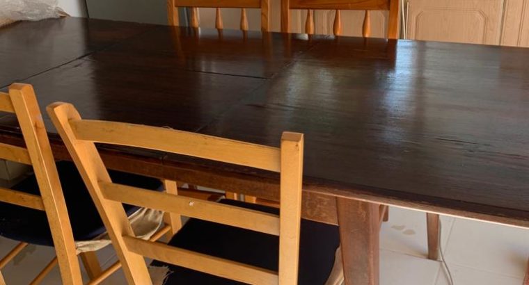 Dinning table